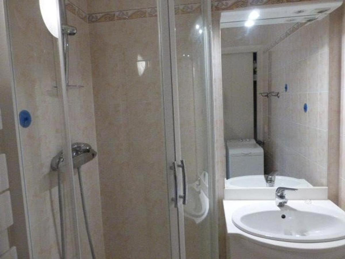 Appartement 2 Pieces Avec Balcon Et Parking A Saint-Gilles-Croix-De-Vie - Fr-1-224-39 Екстериор снимка